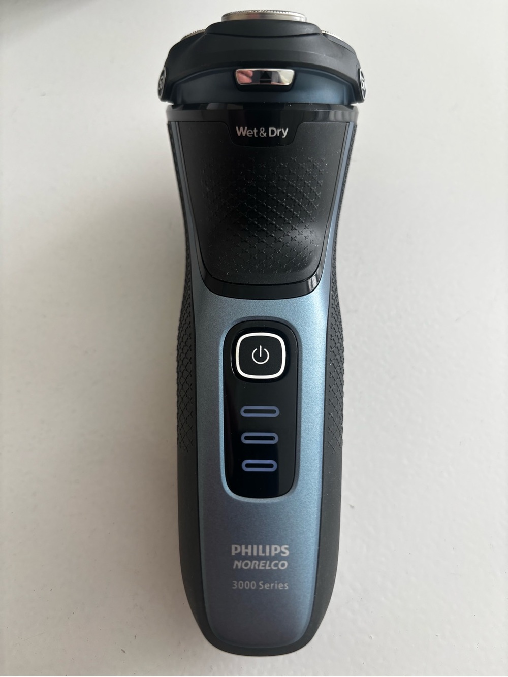 Philips Norelco 3600 Electric Wet/Dry Shaver Pop-up Trim- Open Box Store Return - Picture 12 of 12